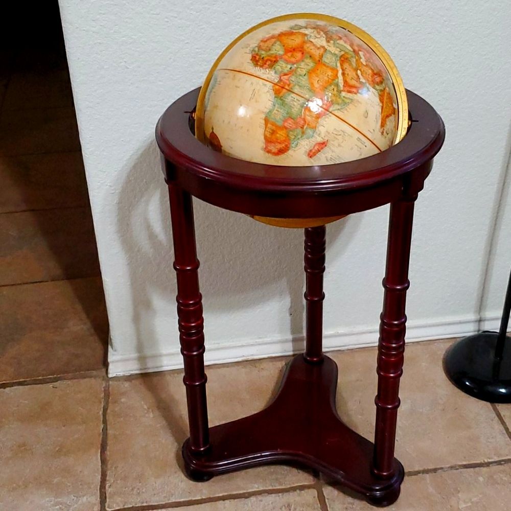 Globe